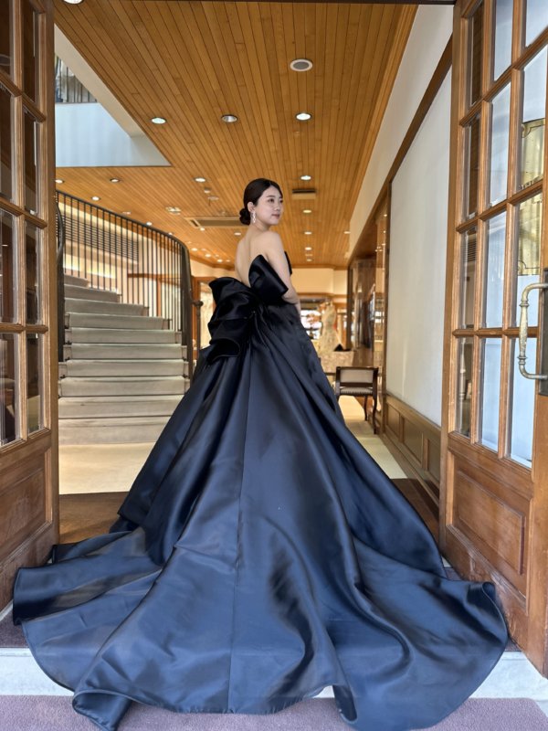 新作ドレス紹介：EMELINA（エメリーナ） | STYLE UN 